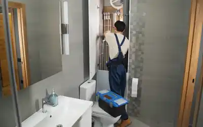 Water heater drain pan installation
